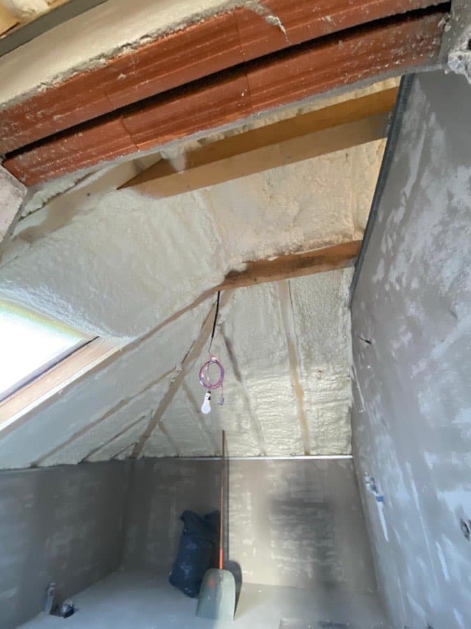 Lucrare WE SPRAY 24 – spumă poliuretanică și poliuree