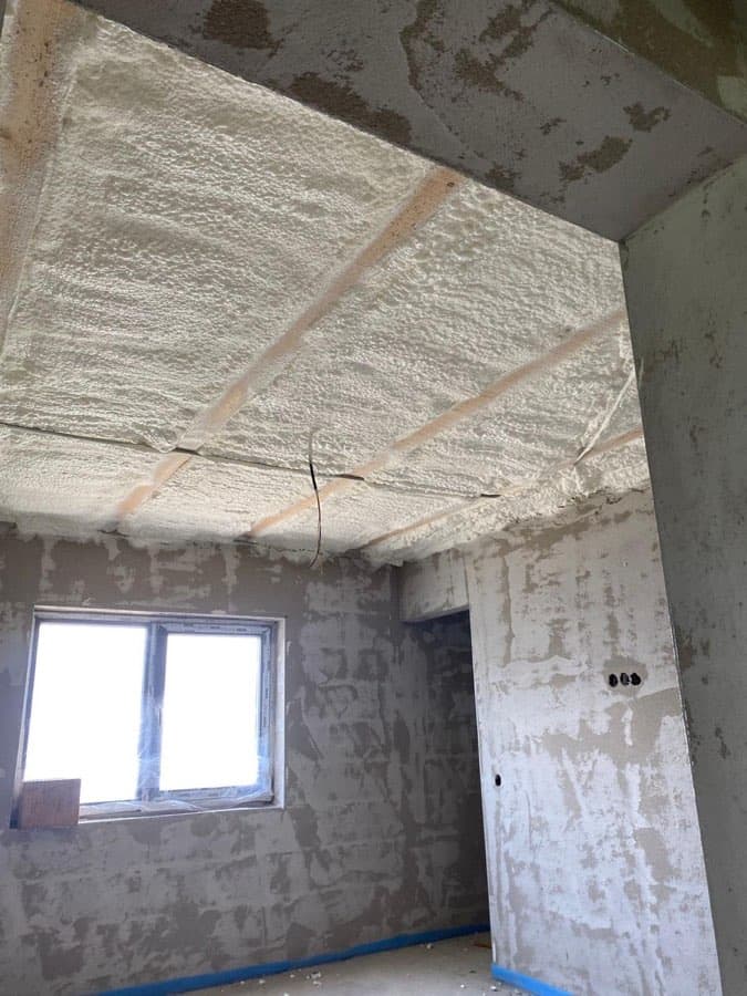 Lucrare WE SPRAY 27 – spumă poliuretanică și poliuree